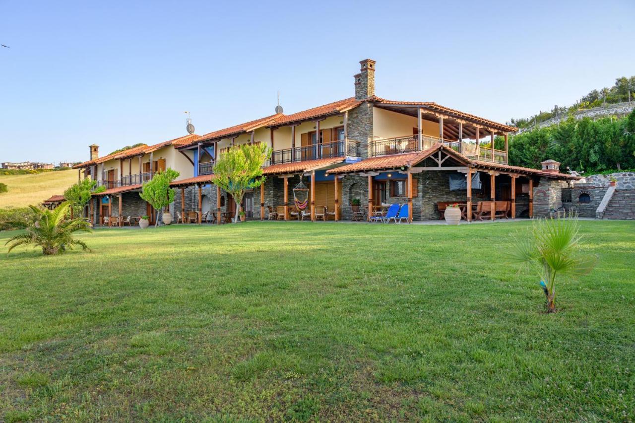 לריסוס Mpalmpanas Villas מראה חיצוני תמונה