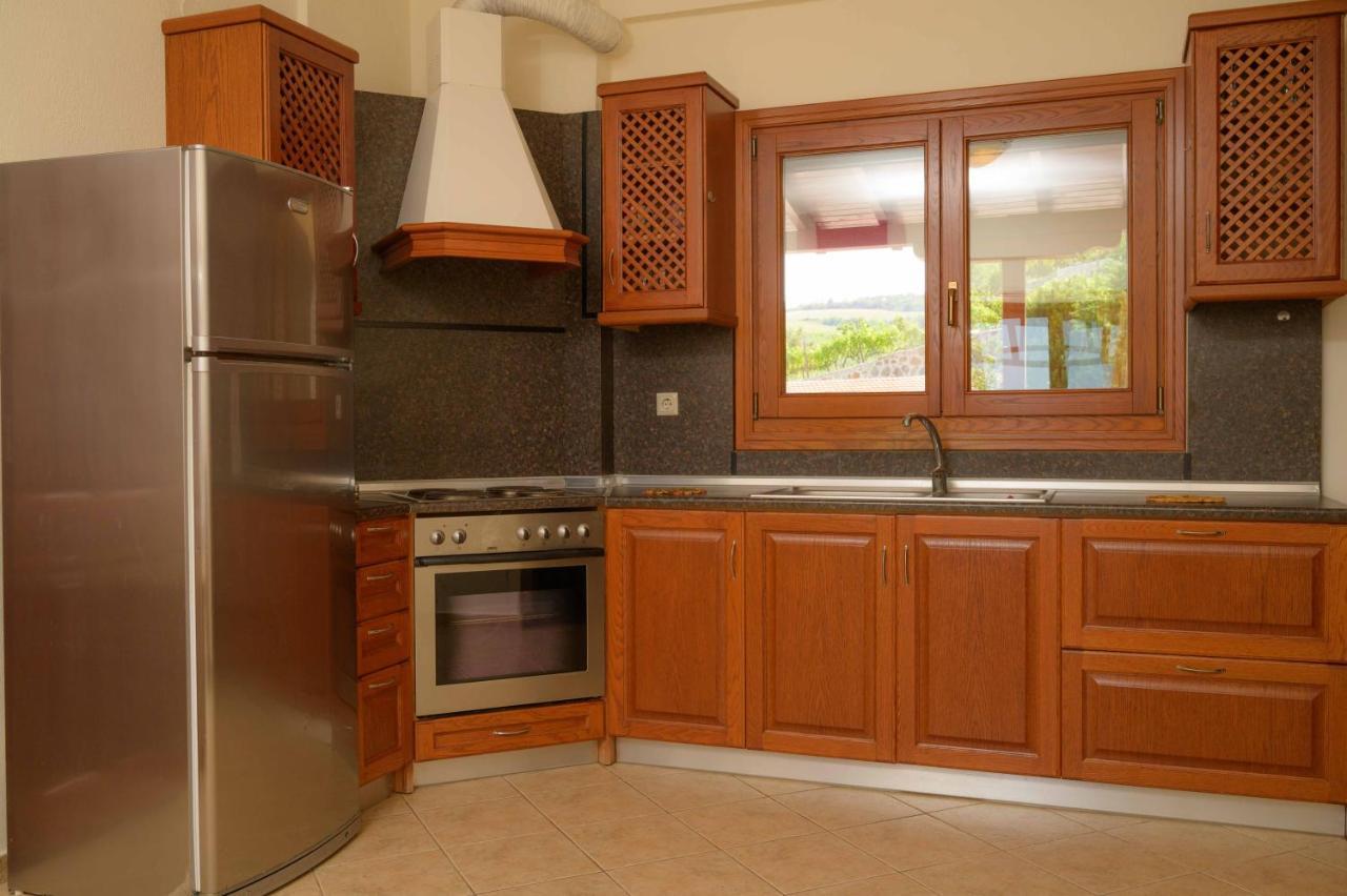 לריסוס Mpalmpanas Villas מראה חיצוני תמונה