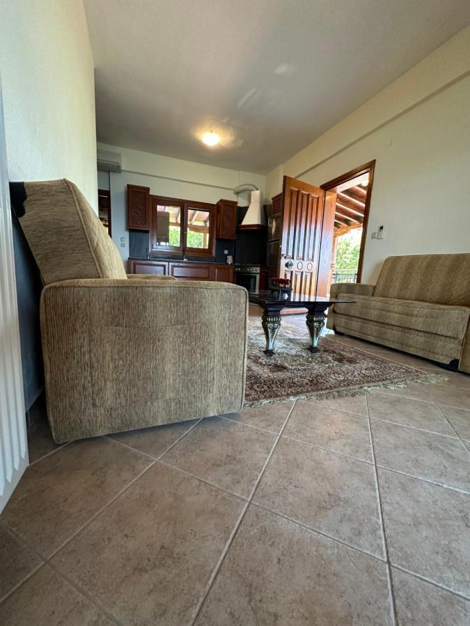 לריסוס Mpalmpanas Villas מראה חיצוני תמונה